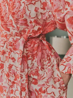 Laura Ashley Pink Peony Cotton Scalloped Woven Robe