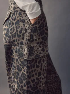 Leopard Ankle Straight Leg Carpenter Jeans