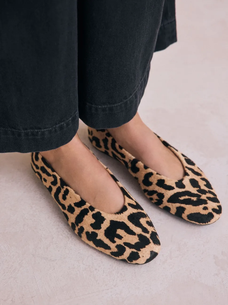 Leopard Extra Wide Fit Leather Round Toe Ballerinas