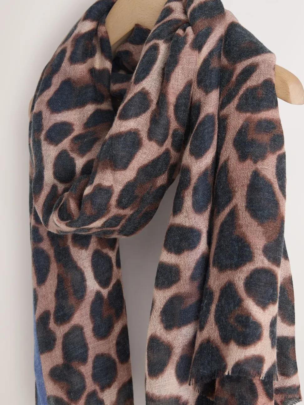 Leopard Print Lightweight Scarf