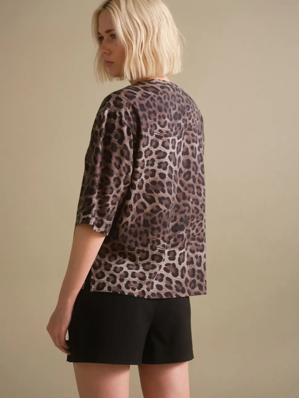 Leopard Print Relaxed Boxy Elbow Length Crew Neck T-Shirt