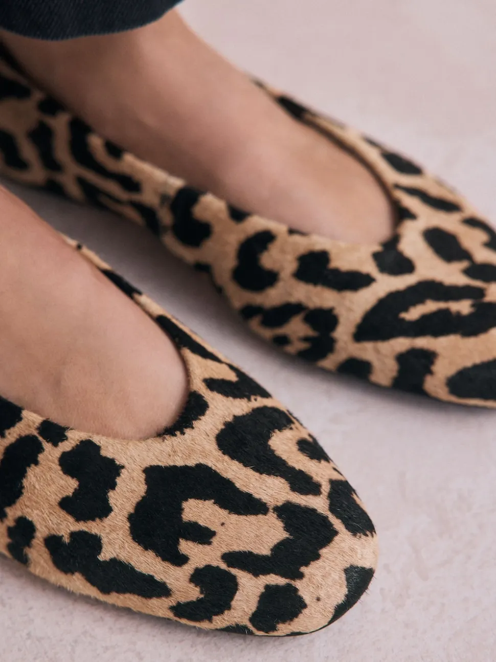 Leopard Print Standard/Wide Fit Leather Round Toe Ballerinas