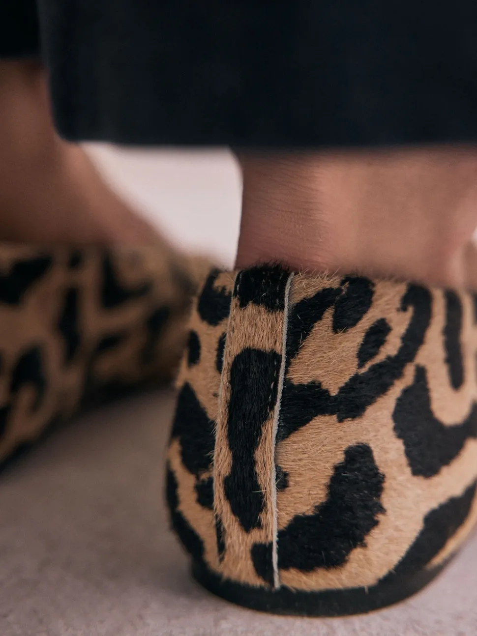 Leopard Print Standard/Wide Fit Leather Round Toe Ballerinas