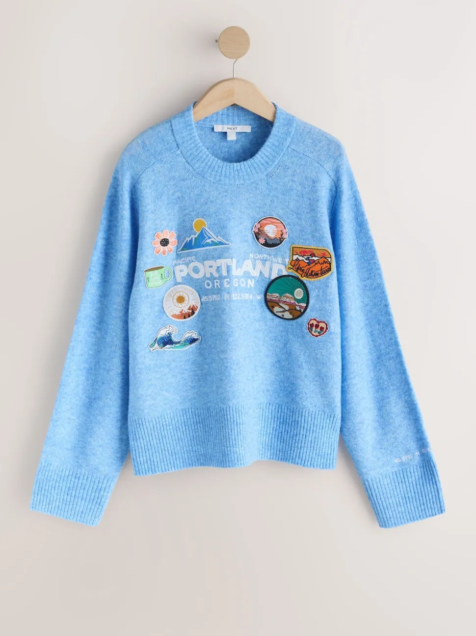Light Blue Badge Embroidery Crew Neck Knitted Jumper with Wool