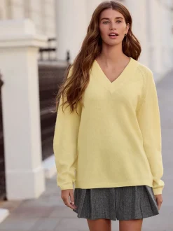 Light Yellow N.Premium 100% Merino Wool V-Neck Jumper