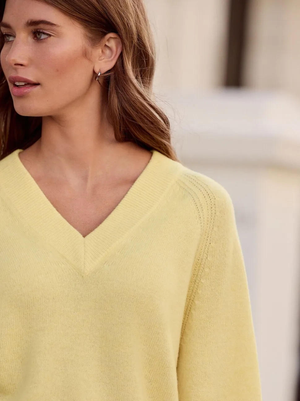 Light Yellow N.Premium 100% Merino Wool V-Neck Jumper