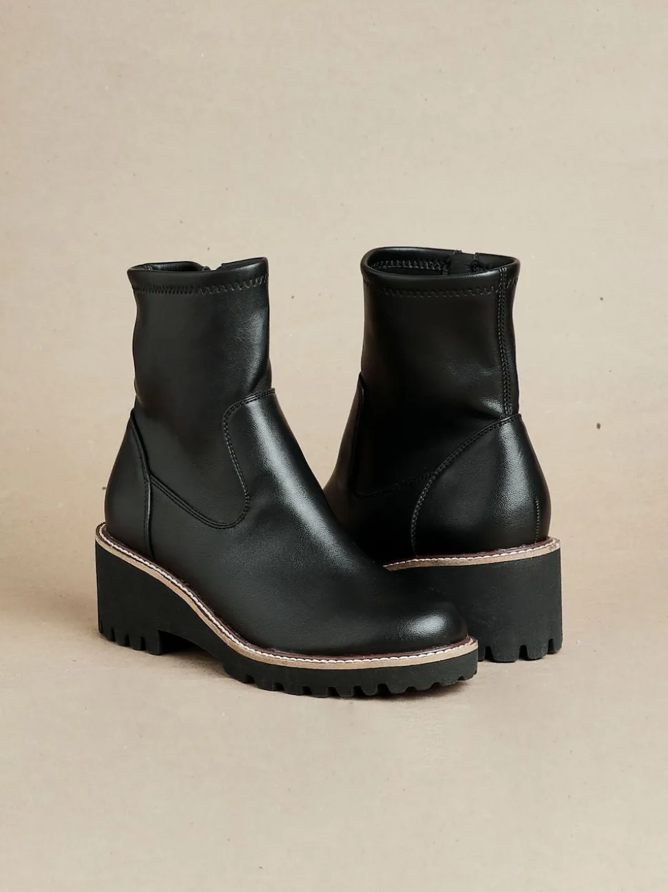 Linzi Black PU Trish Stretch Wedged Heel Ankle Boots