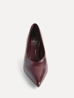 Linzi Brown Bellamy V-Shaped Closed Toe Court Heels