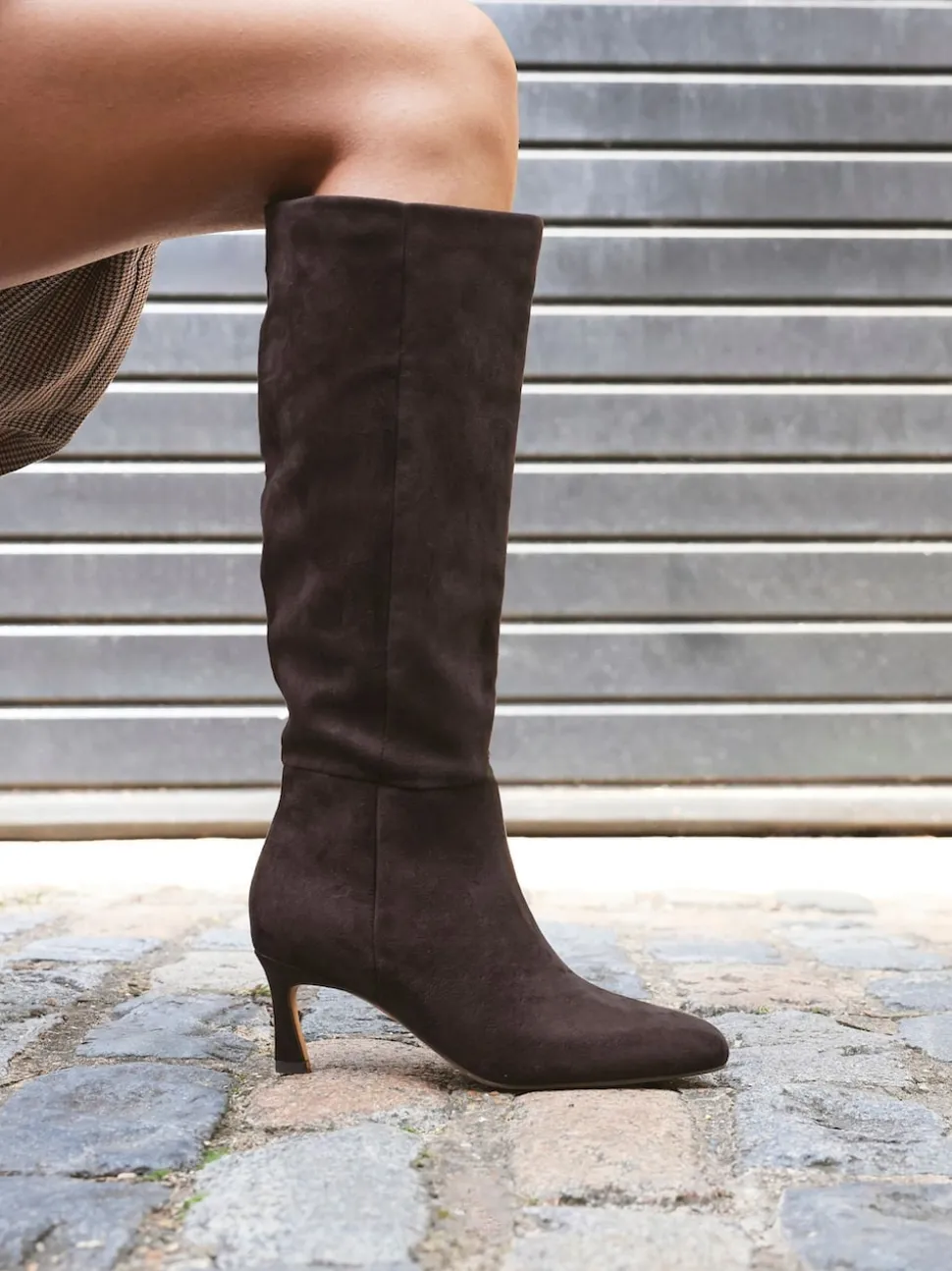 Linzi Brown Rush Pointed Toe High Leg Stiletto Boots