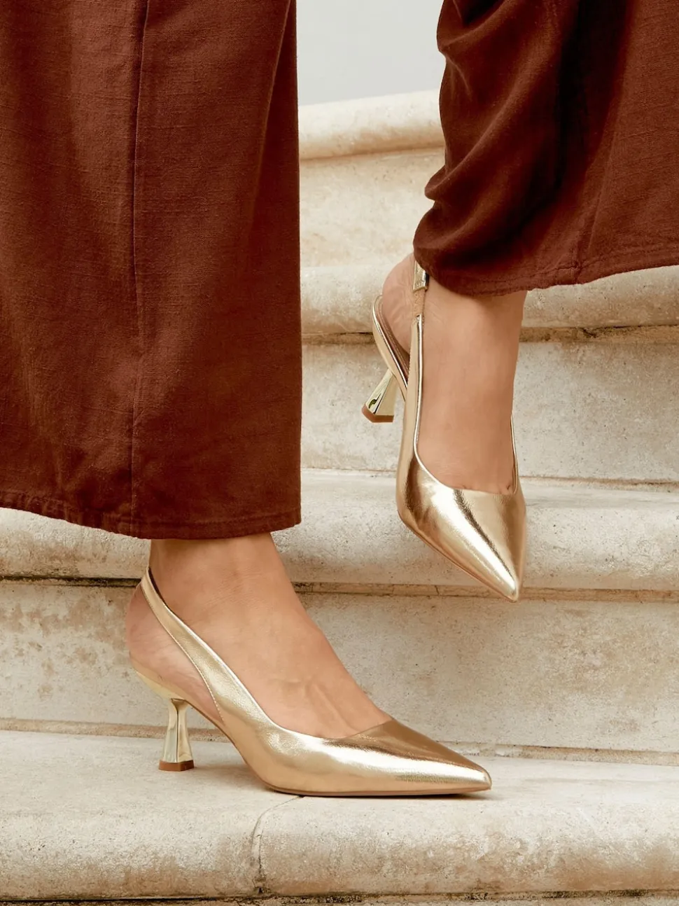 Linzi Gold Presley Stiletto Pointed Court Heels