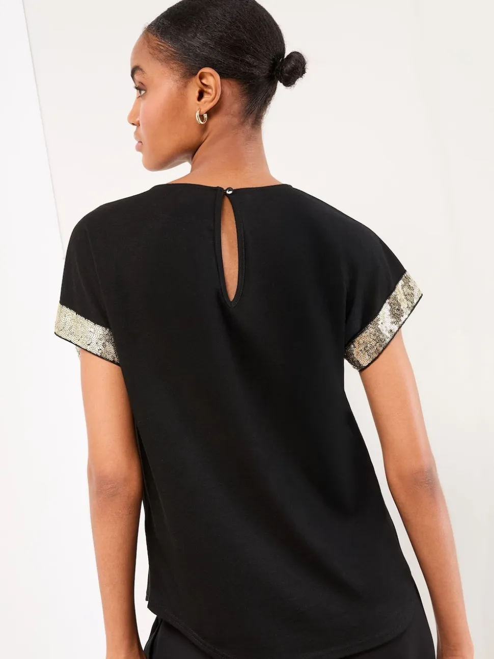 Lipsy Black Mesh Gold Sequin Crew Neck T-Shirt