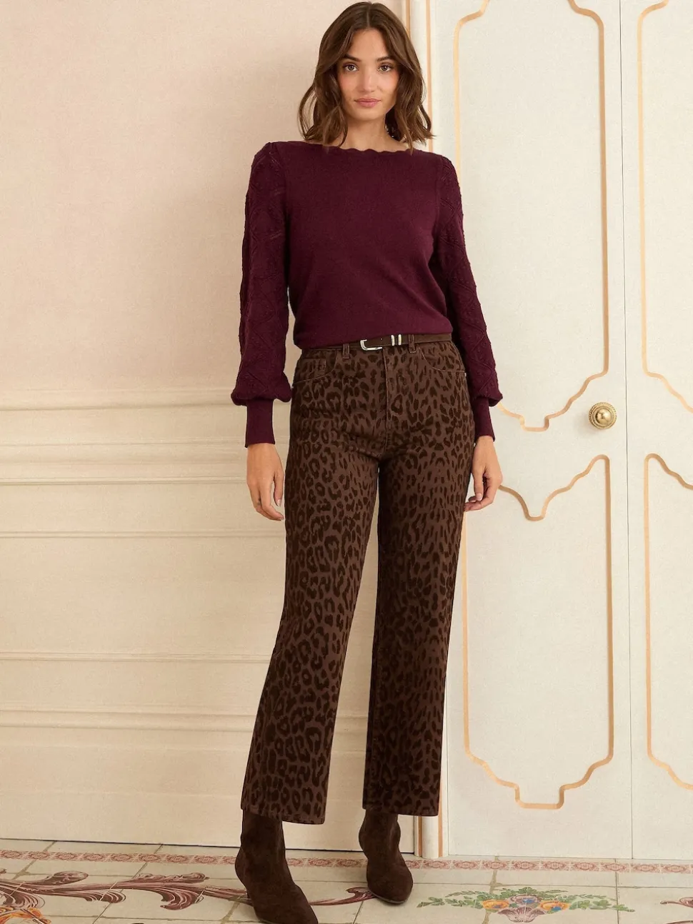 Love & Roses Berry Bobble Stitch Scallop Knit Jumper