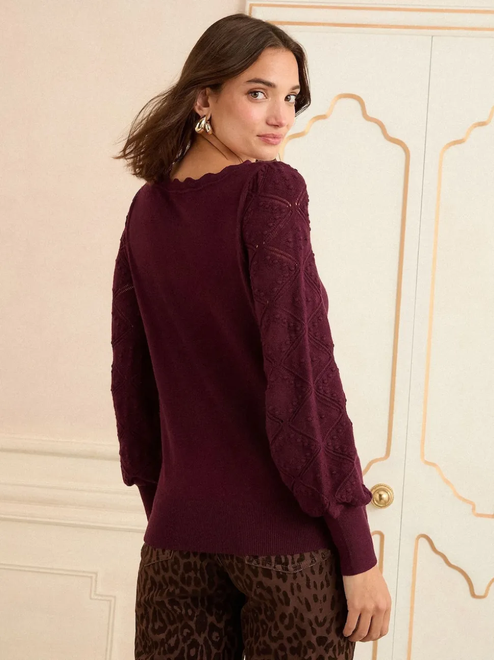 Love & Roses Berry Bobble Stitch Scallop Knit Jumper