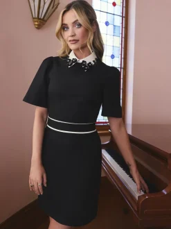 Love & Roses Black Crepe Floral Embroidered Collared Mini Dress