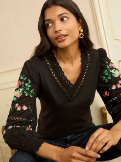 Love & Roses Black Floral Embrodiery Lace Insert Petite V-Neck Long Sleeve Top