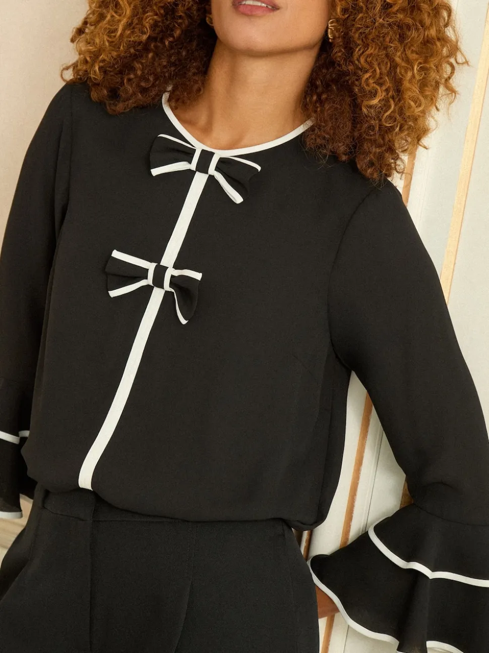 Love & Roses Black White Bow Crew Neck Pleated Flute Sleeve Blouse