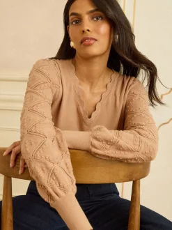 Love & Roses Camel Jumper