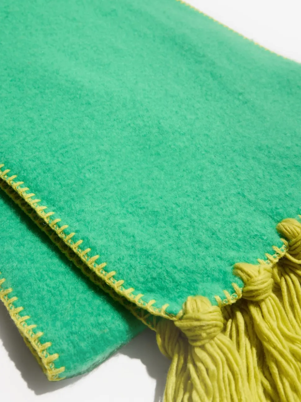 Love & Roses Green Tassel Cosy Contrast Brushed Scarf