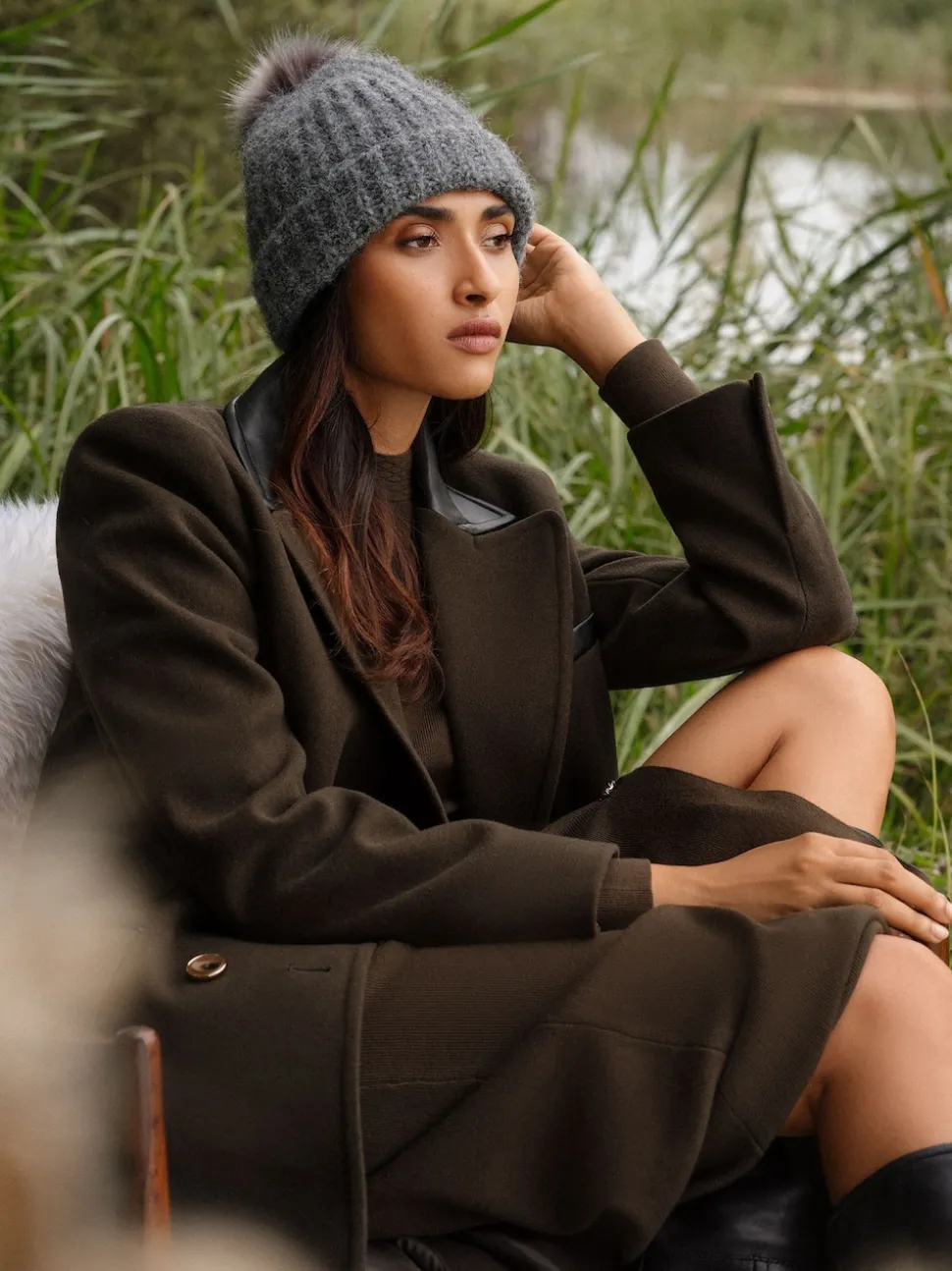 Love & Roses Grey Cosy Pom Hat