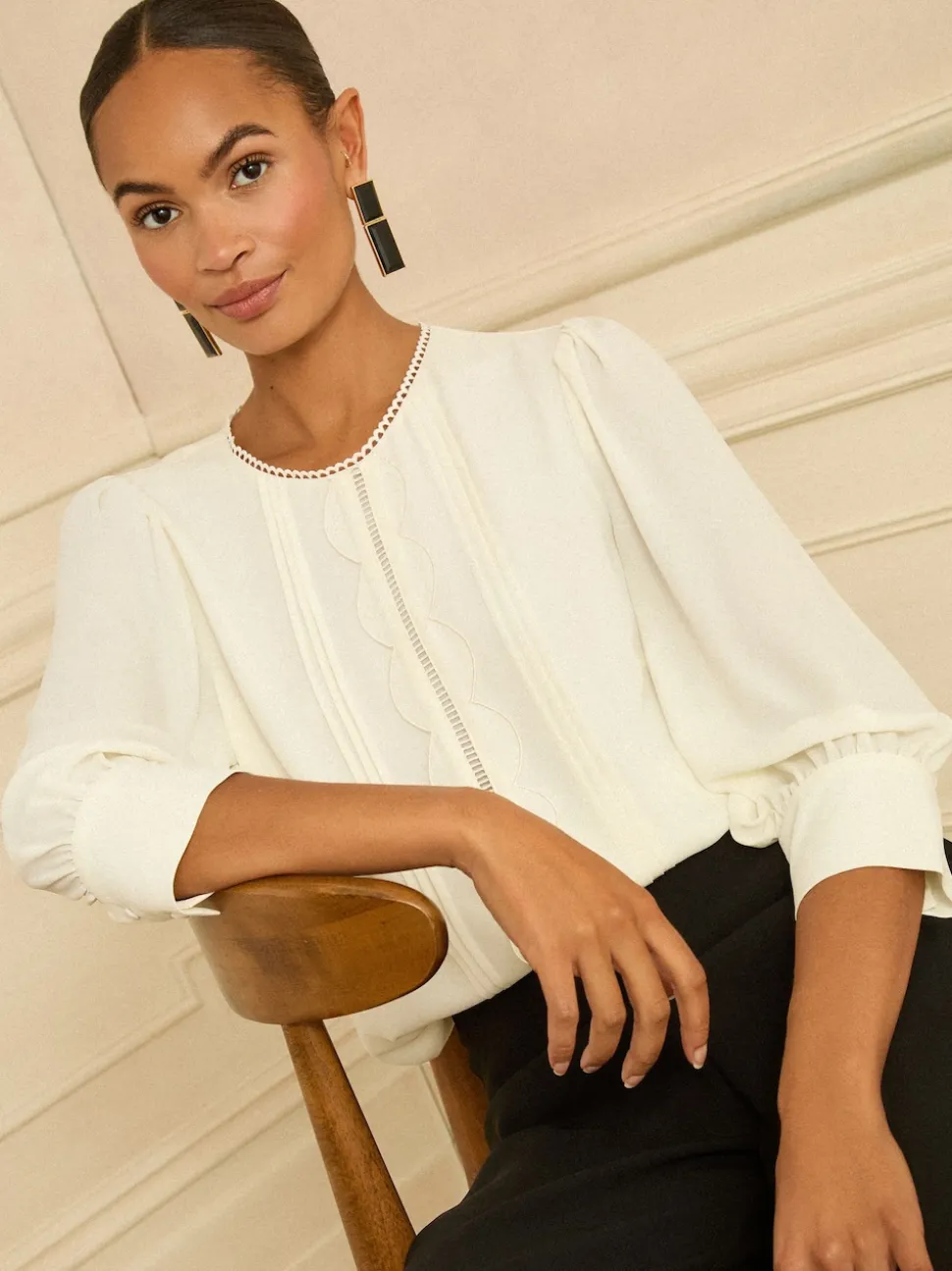 Love & Roses Ivory Petite 3/4 Sleeve Scallop Detail Blouse