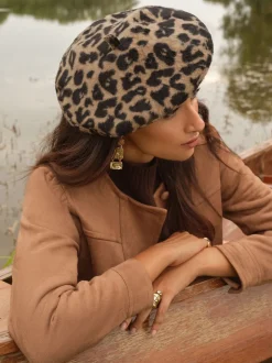 Love & Roses Leopard Beret Hat