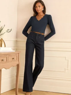 Love & Roses Navy Scallop V-Neck Long Sleeve Jersey Top