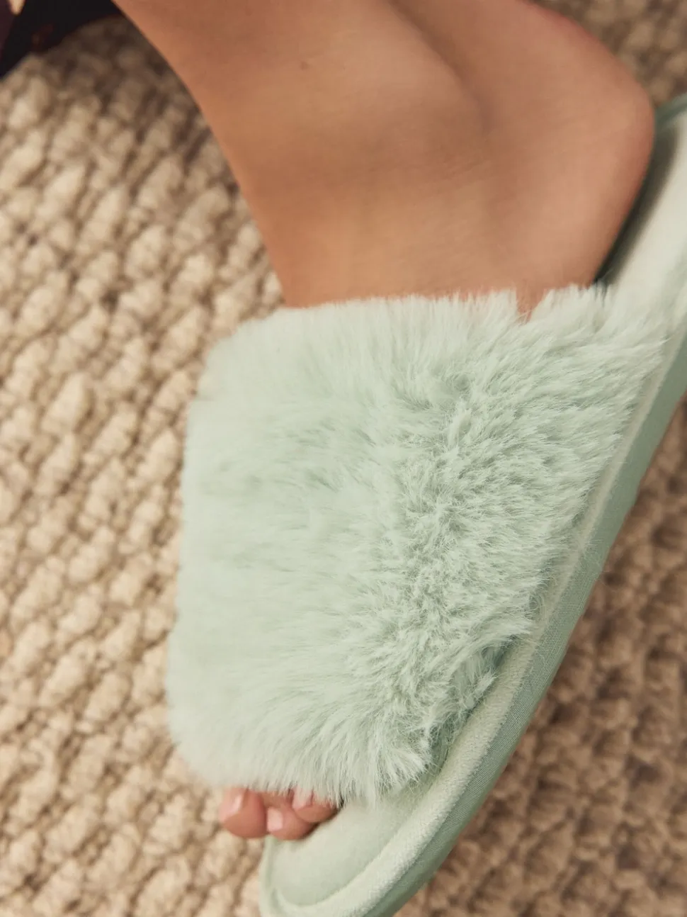 Mint Green Faux Fur Lined Slider Slippers