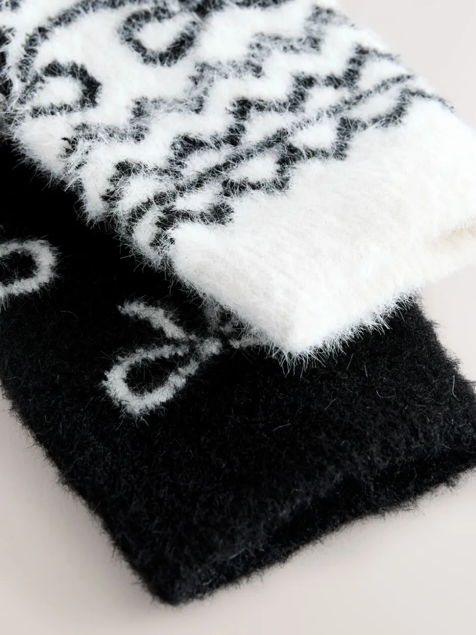 Mono Bow Fairisle Superhairy Cosy Socks 2 Pack