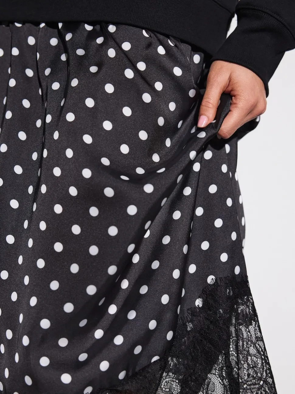 Mono Spot 2-In-1 Sweatshirt With Satin Midi Skirt