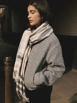 Monochrome Check Midweight Scarf