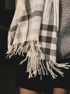 Monochrome Check Midweight Scarf