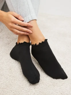 Monochrome Frill Top Cushion Sole Trainer Socks 4 Pack