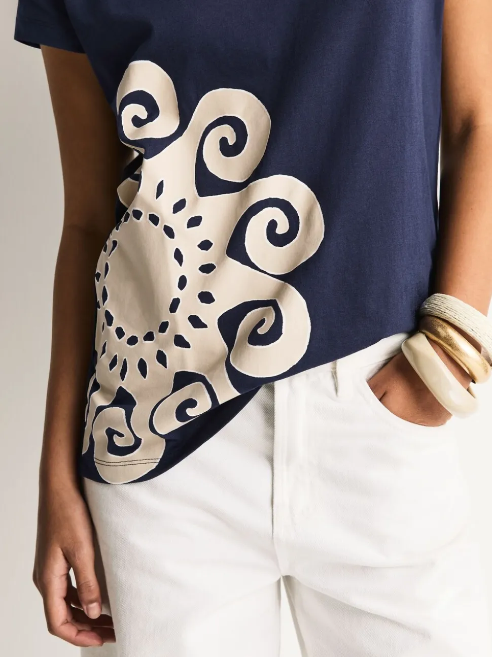 Navy Blue Graphic V-Neck Cap Sleeve T-Shirt