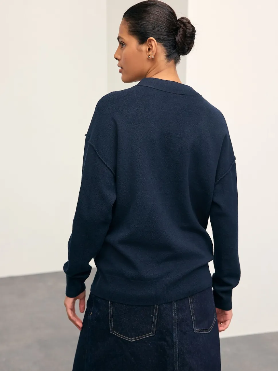 Navy Blue Supersoft V-Neck Cardigan With Pockets