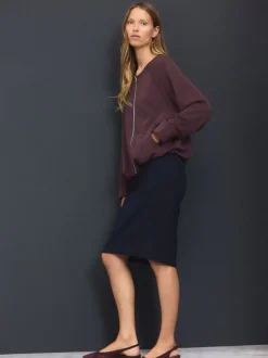 Navy Blue Tailored Pencil Skirt With Wool