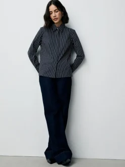Navy Stripe Fitted Stretch Essential Long Sleeve Shirt