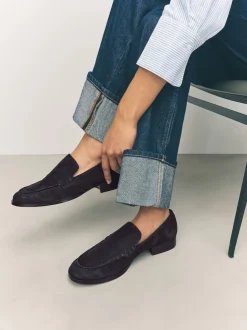 Navy Suede Round Toe Clean Loafers