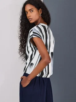 Navy/Black/White V-Neck Short Sleeved Tie Waist Top