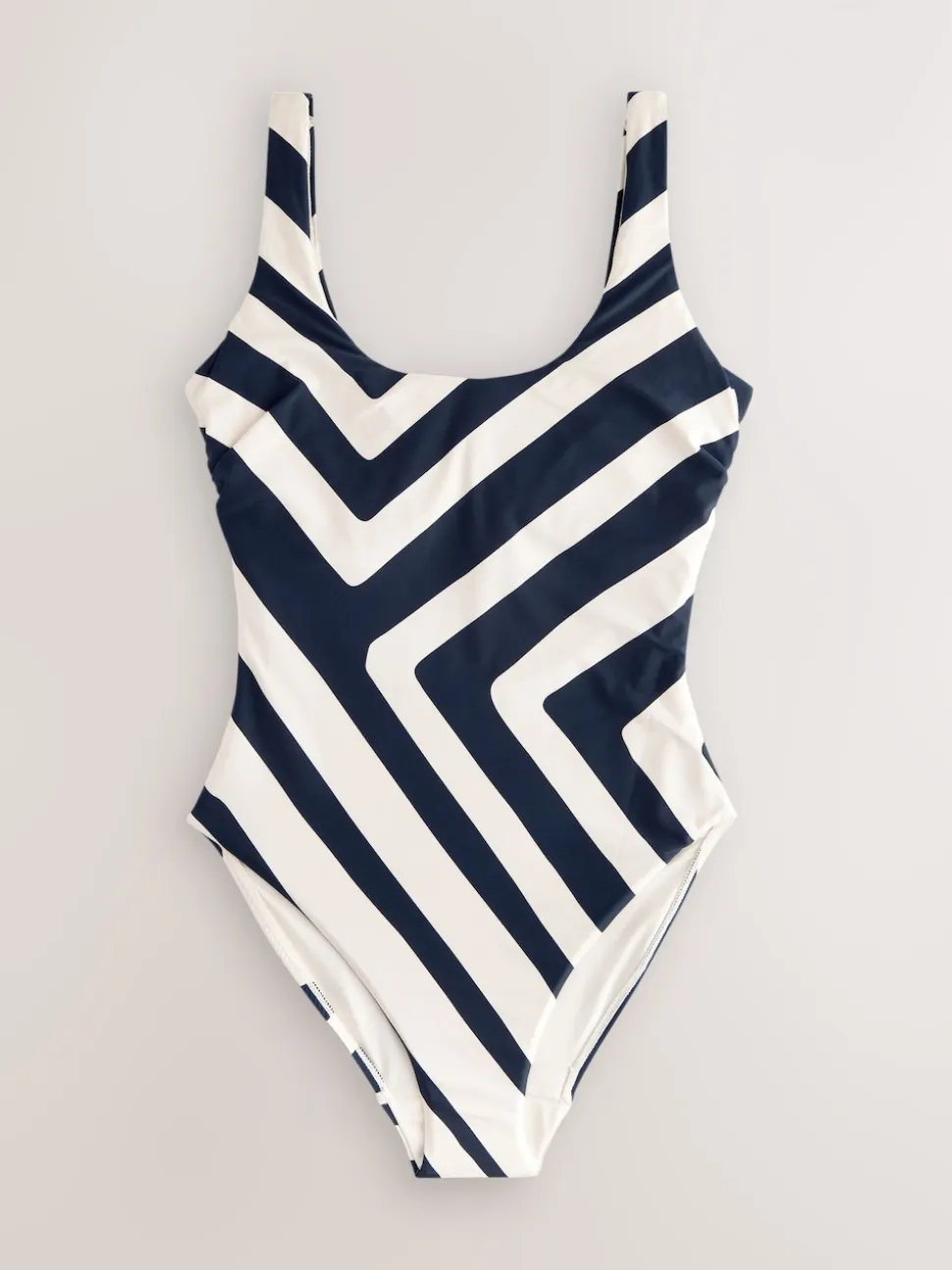 Navy/Cream Chevron Dd+ Wired Scoop Neck Tummy Control Swimsuit