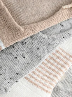 Neutral/Grey Animal and Stripe Invisible Trainer Socks 4 Pack