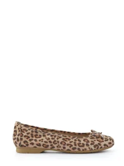 Pavers Animal Short-Heeled Casual Pumps