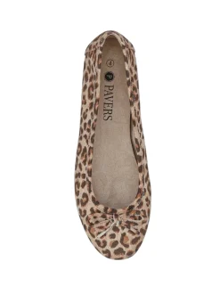 Pavers Animal Short-Heeled Casual Pumps