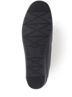 Pavers Black Smart Leather Moccasins