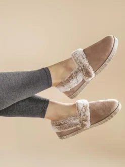 Pavers Cream Warm Lined Memory Foam Slippers