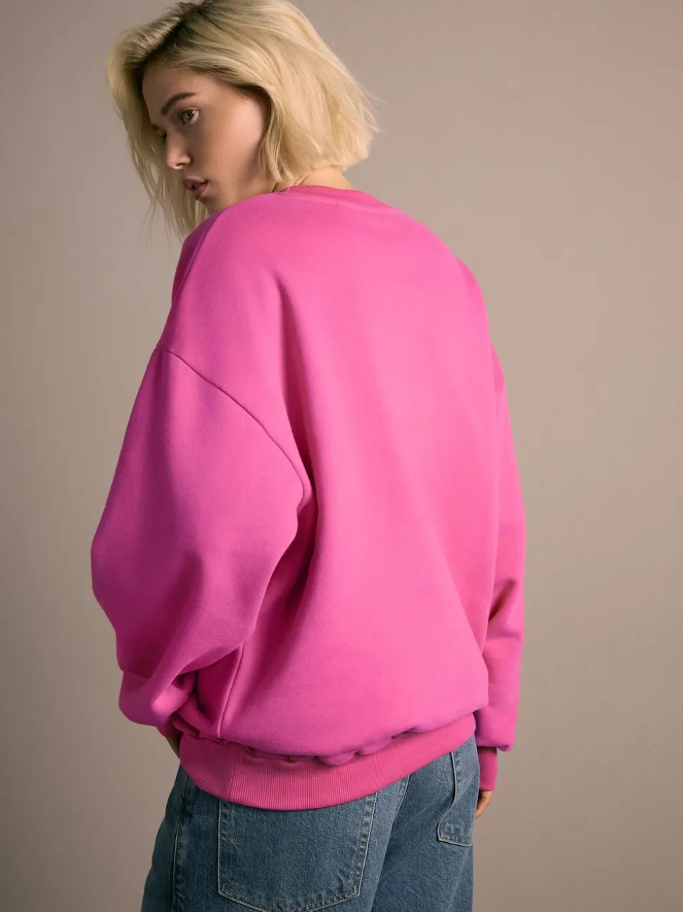 Pink Cotton Rich Fruit Art Graphic Longsleeve Crewneck Sweatshirt