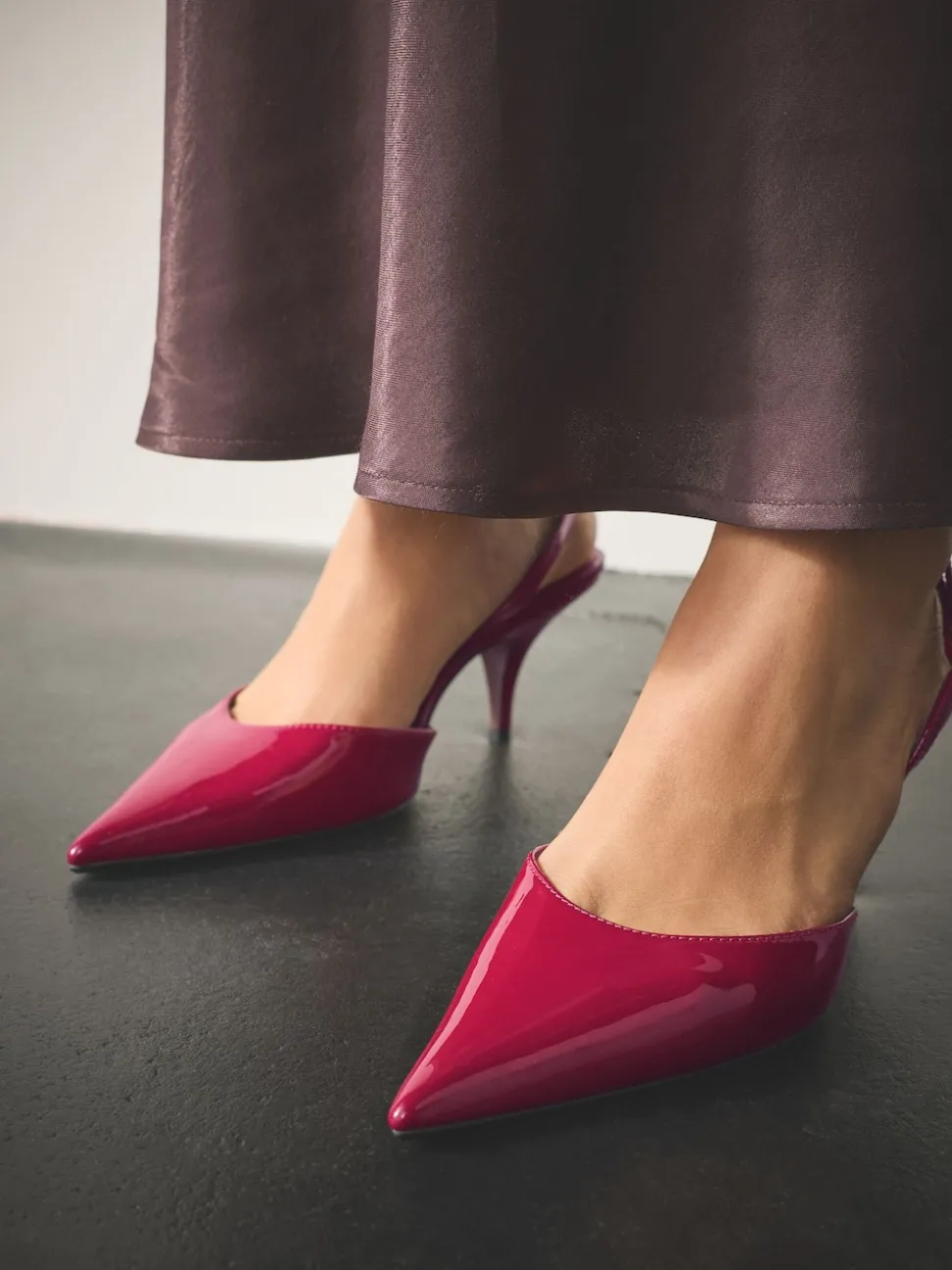 Pink Patent Forever Comfort® Pointed Toe Curvy Slingback Heels