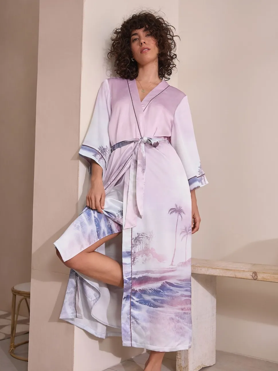 Pink Scene Lightweight Dressing Gown
