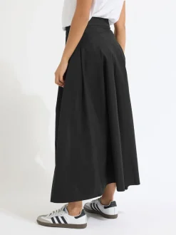 PixieGirl Petite Black Pleated Full Midaxi Skirt