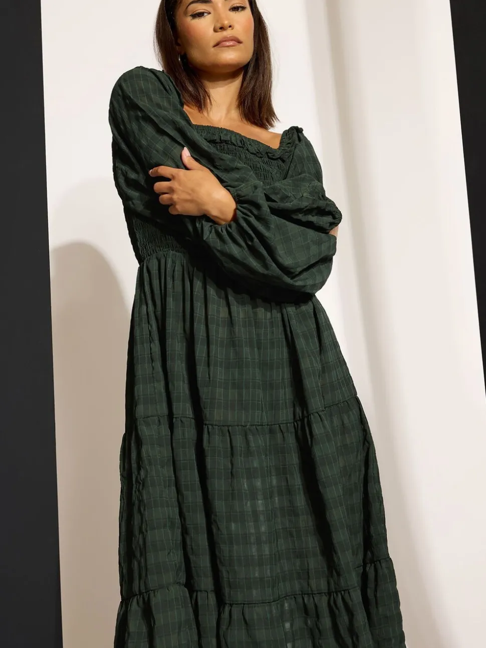 PixieGirl Petite Green Crinkle Check Long Sleeve Dress