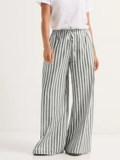 PixieGirl Petite Grey Stripe Wide Leg Trousers